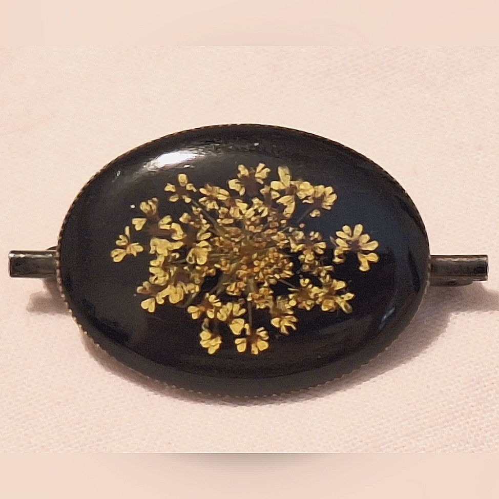 Vintage | Flower Brooch W/ Black Enamel Pressed Dried Flowers